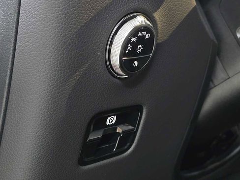 Certified 2026 Mercedes-Benz GLC 43 AMG 4MATIC image 25