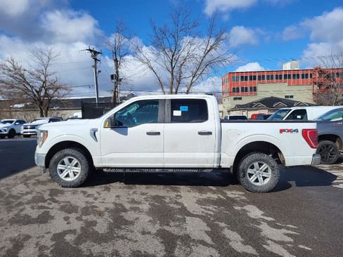Used 2023 Ford F150 XLT w/ Trailer Tow Package image 6