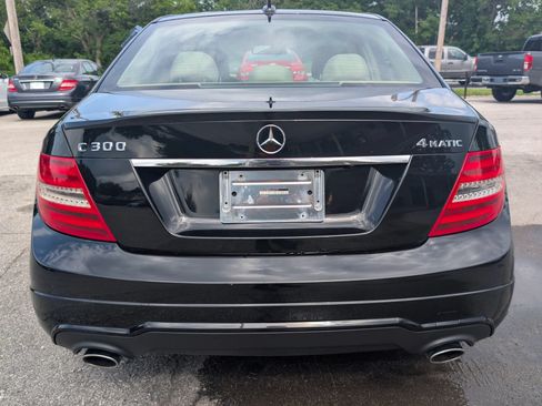 Used 2012 Mercedes-Benz C 300 4MATIC Sedan image 6