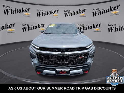 Certified 2025 Chevrolet Traverse Z71 w/ Enhanced Driving Package AWD/4WD image 3