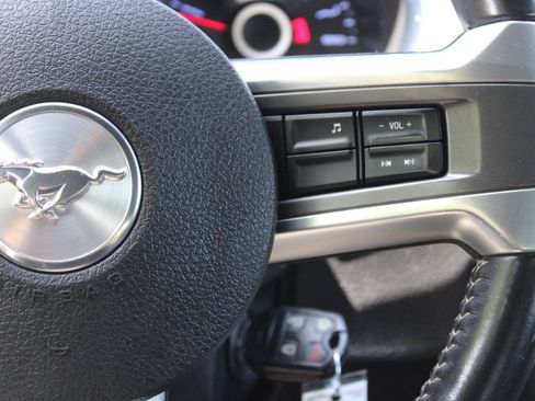 Used 2014 Ford Mustang Convertible RWD image 35