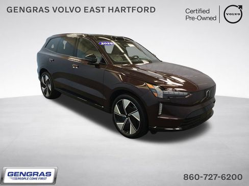 Certified 2025 Volvo EX90 Ultra AWD/4WD image 1