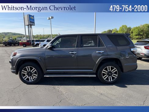 Used 2022 Toyota 4Runner Limited AWD/4WD image 2