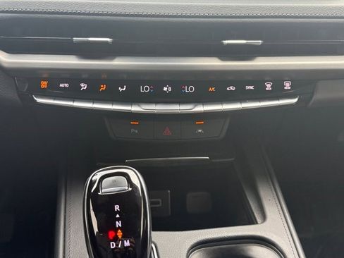 Certified 2025 Cadillac XT4 Premium Luxury FWD image 4