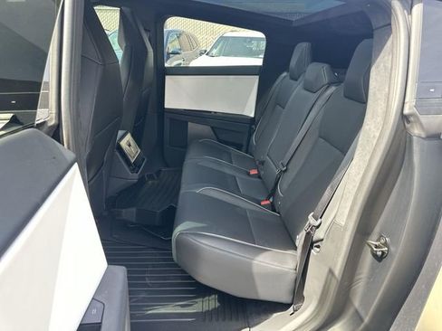Used 2025 Tesla Cybertruck AWD Crew Cab image 22