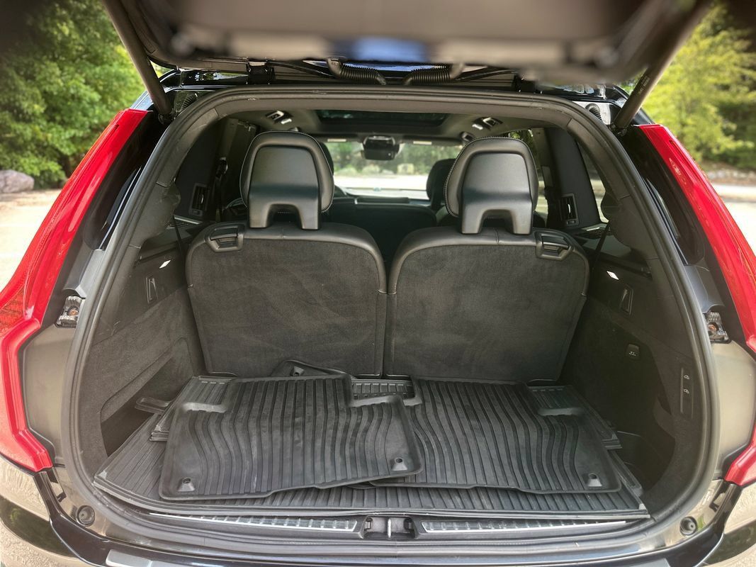 Used 2017 Volvo XC90 T6 Inscription w/ Vision Package AWD/4WD image 28