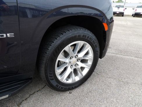 Used 2024 Chevrolet Tahoe Premier RWD image 10