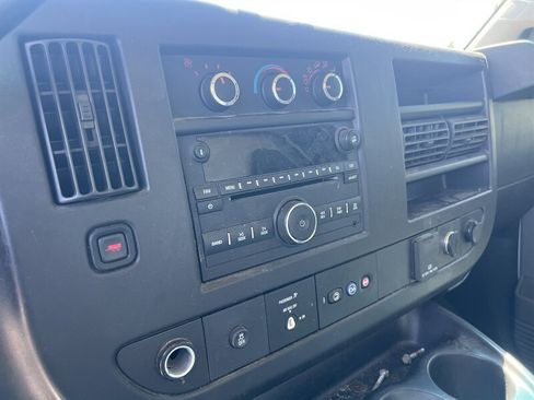 Used 2021 Chevrolet Express 3500 w/ Power Convenience Package RWD image 14