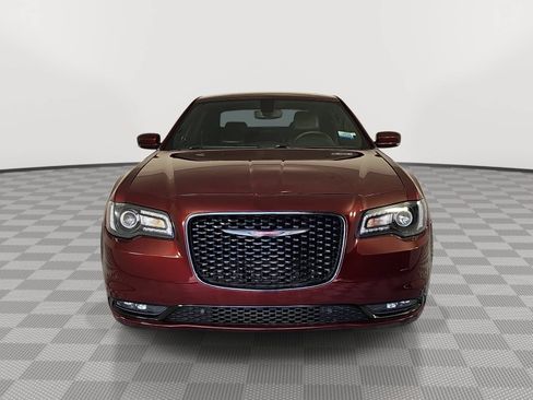 Used 2023 Chrysler 300 S RWD image 3