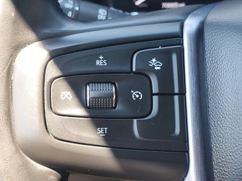 Used 2024 GMC Yukon SLT AWD/4WD image 21