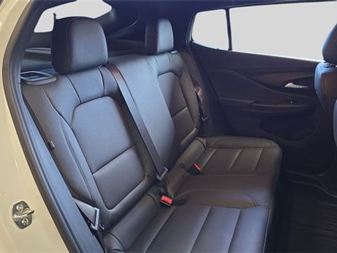 Used 2025 Buick Envista Sport Touring w/ Convenience I Package image 13