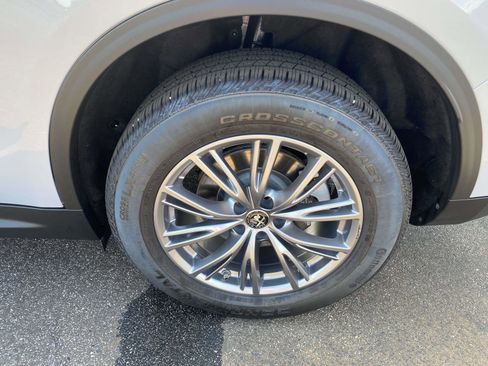 Used 2024 Alfa Romeo Stelvio Sprint image 22