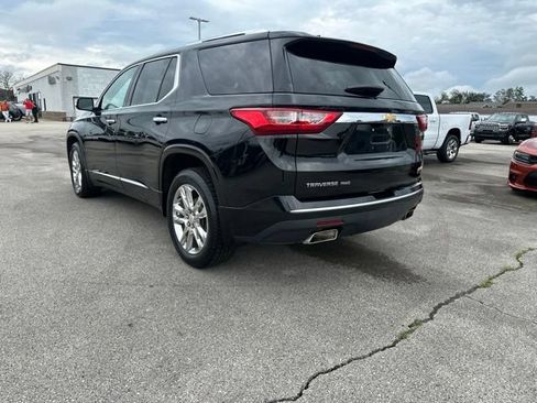 Used 2018 Chevrolet Traverse High Country AWD/4WD image 3