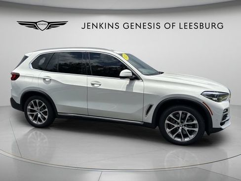 Used 2021 BMW X5 xDrive45e w/ Premium Package AWD/4WD image 2
