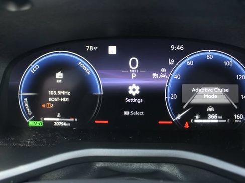 Certified 2025 Toyota Camry XLE FWD image 61