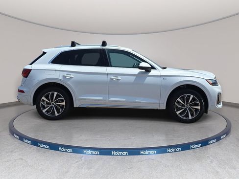 Used 2023 Audi Q5 2.0T Premium Plus w/ Premium Plus Package AWD/4WD image 5