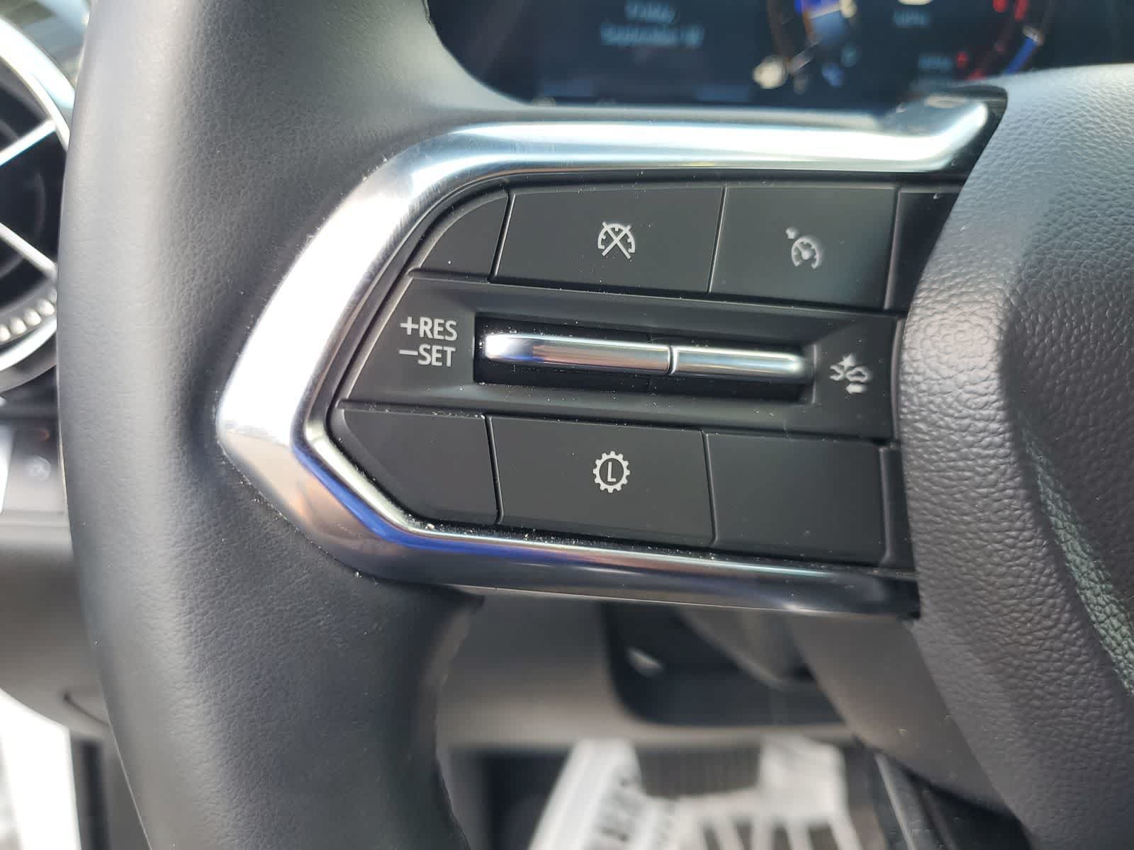 Used 2026 Chevrolet Equinox LT w/ Convenience Package II FWD image 20