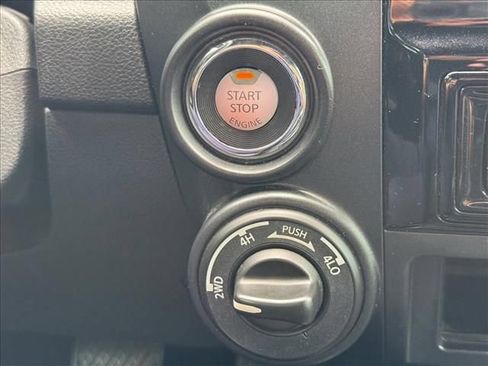 Used 2021 Nissan Titan PRO-4X AWD/4WD image 21