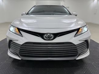 Used 2022 Toyota Camry LE video 2