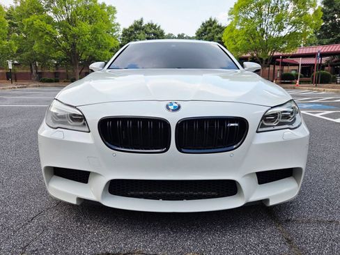 Used 2015 BMW M5 w/ Competition Package RWD image 10