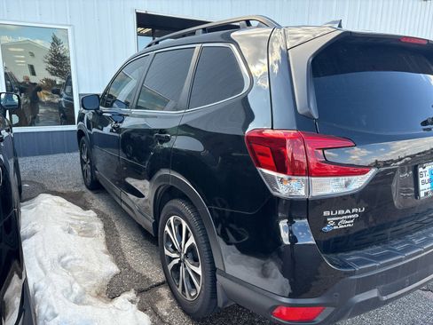 Used 2024 Subaru Forester image 7
