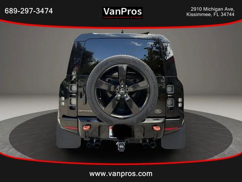 Used 2020 Land Rover Defender 110 X AWD/4WD image 4