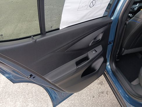 New 2026 Buick Envista Sport Touring image 12