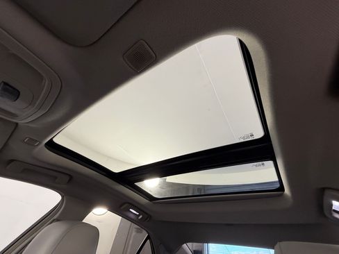 Used 2017 Cadillac CTS Luxury RWD image 14