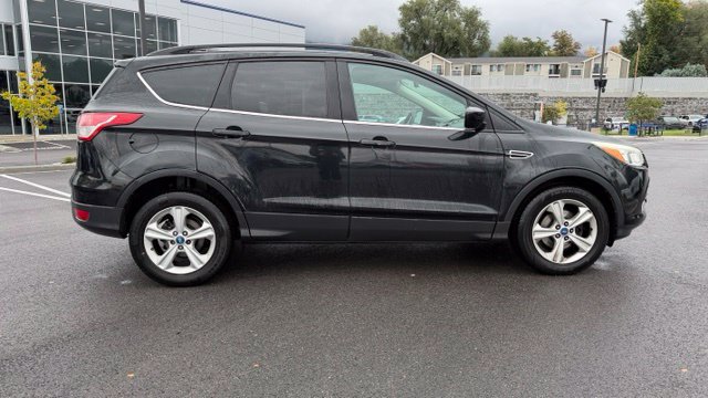 Used 2013 Ford Escape SE FWD image 2