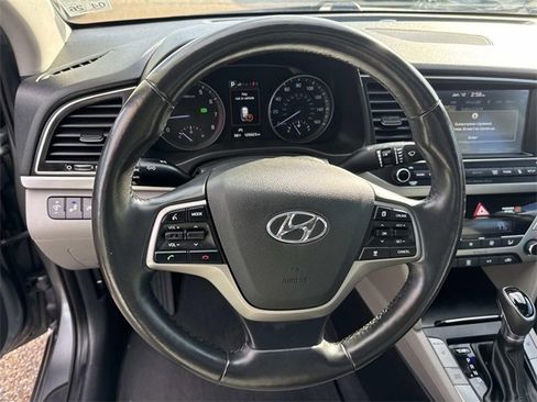 Used 2017 Hyundai Elantra Limited w/ Limited Ultimate Package 09 image 28
