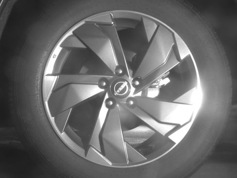 Used 2025 Nissan Rogue SV FWD image 17
