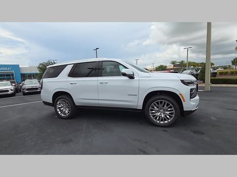 New 2026 Chevrolet Tahoe High Country AWD/4WD image 20