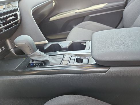 Used 2025 Toyota Camry LE FWD image 20