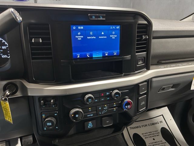New 2026 Ford F250 XLT w/ FX4 Off-Road Package AWD/4WD image 16
