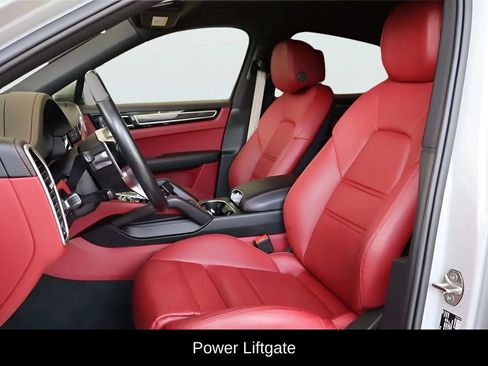 Used 2022 Porsche Cayenne Platinum Edition AWD/4WD image 9