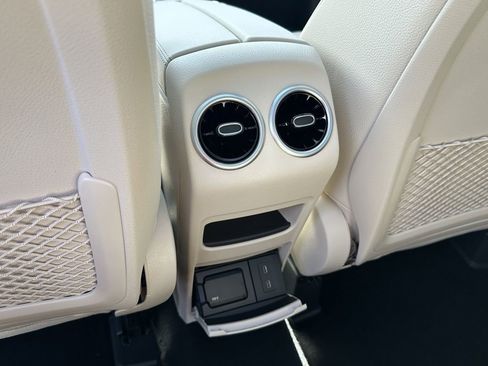 New 2026 Mercedes-Benz GLB 250 image 26