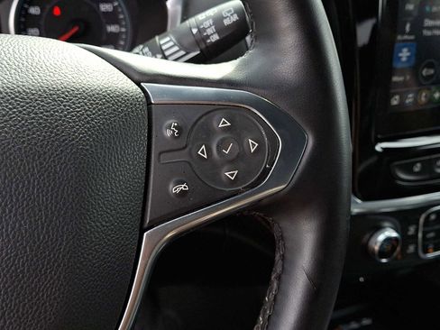 Used 2023 Chevrolet Traverse LT image 22