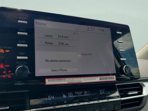 Certified 2024 Toyota Sienna XLE FWD image 19