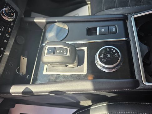 Used 2022 Mitsubishi Outlander SE AWD/4WD image 23