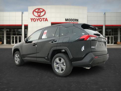 New 2025 Toyota RAV4 LE image 14