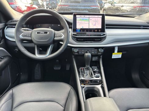 New 2026 Jeep Compass Limited w/ Sun, Sound & Navigation Group image 7