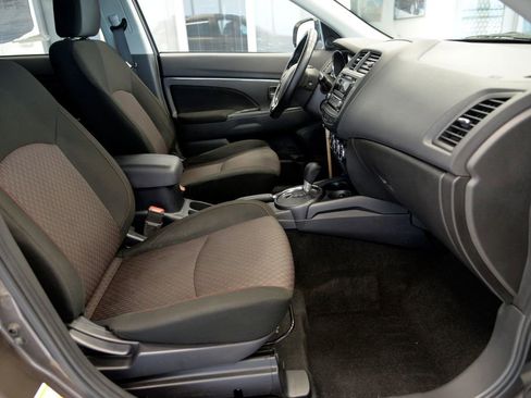 Used 2017 Mitsubishi Outlander Sport ES image 28