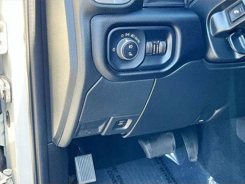 Certified 2022 RAM 3500 Laramie AWD/4WD image 10