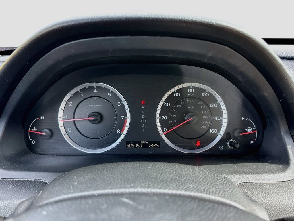 Used 2012 Honda Accord EX-L image 17