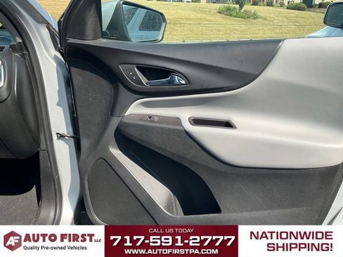 Used 2020 Chevrolet Equinox LT FWD image 12