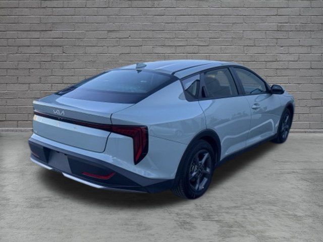 Certified 2025 Kia K4 FWD image 4