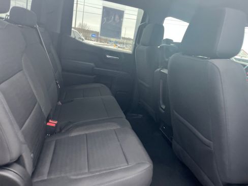 Used 2022 Chevrolet Silverado 1500 Custom Trail Boss image 24