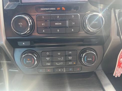 Used 2016 Ford F150 Lariat AWD/4WD image 16