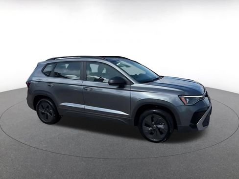 Used 2026 Volkswagen Taos S FWD image 2