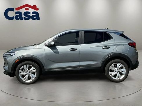 Used 2024 Buick Encore GX Preferred w/ Comfort Package FWD image 3